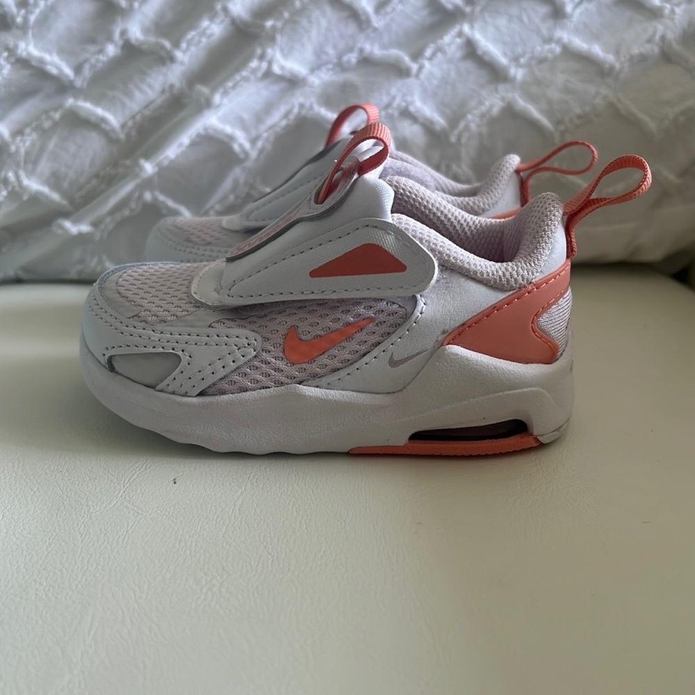 Nike Air Max size 4 toddler